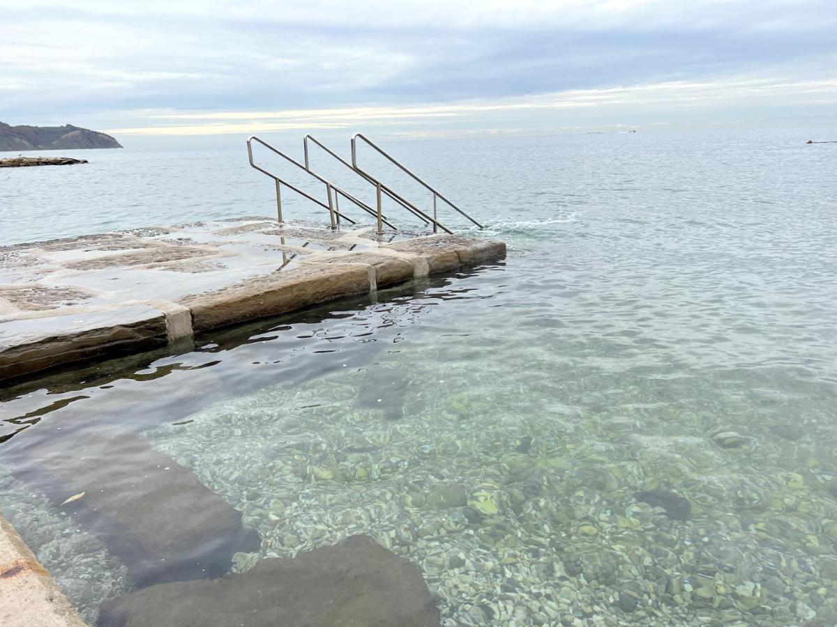 Luxury Marina View Apartment Izola Bagian luar foto